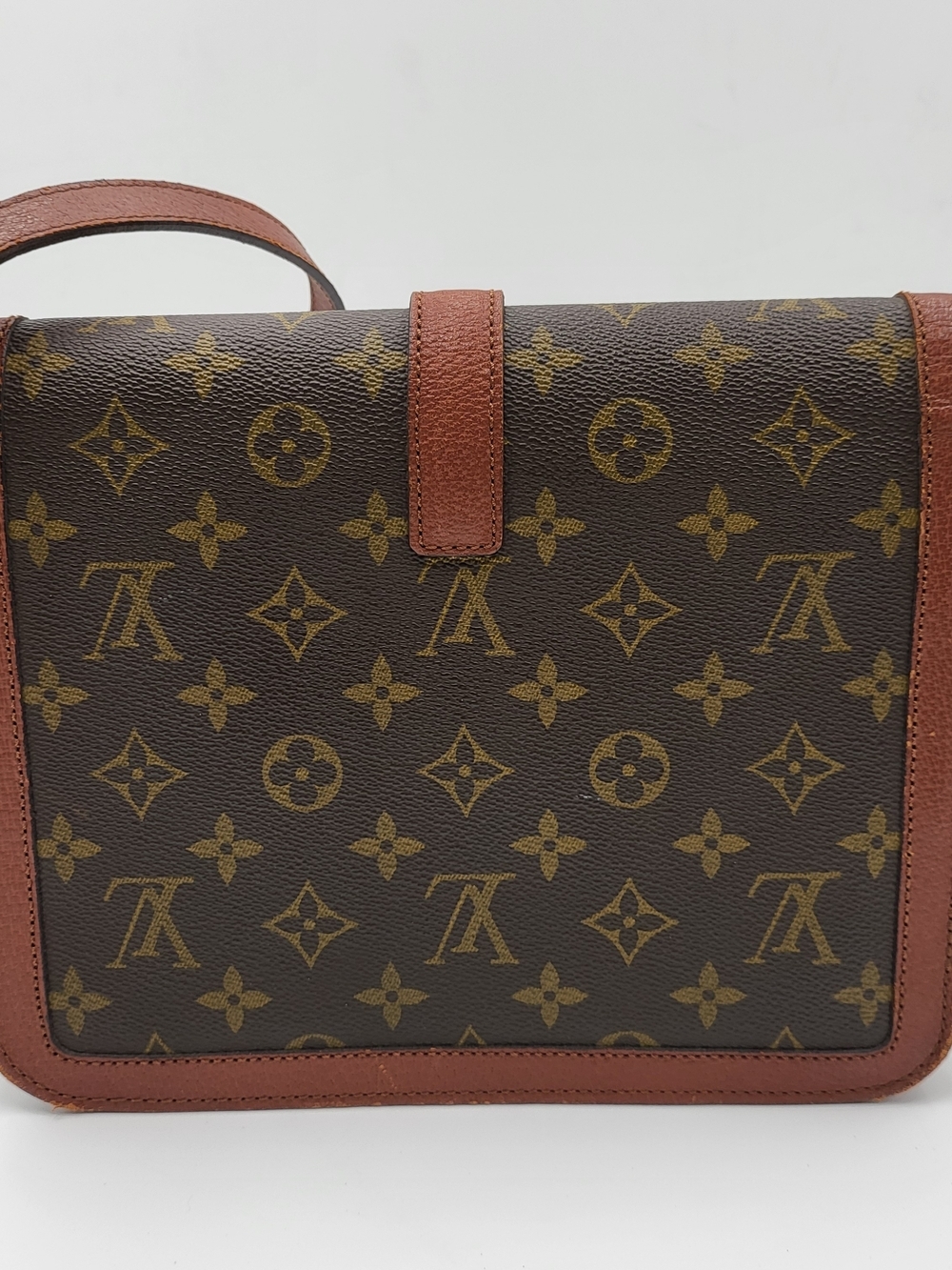 Louis Vuitton Rare Vintage Monogram Rond Point Shoulder Bag,,Authentic w/COA. - Picture 2 of 16